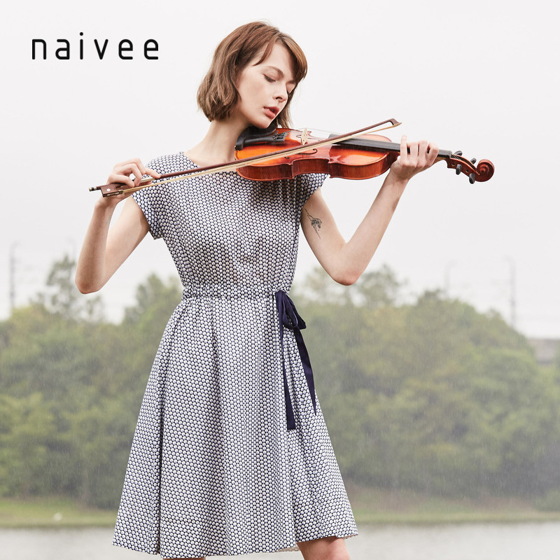 naivee/ÄÉÞ±Ïļ¾Ð¿ÃÞÓ¡»¨×²É«ÊÕÑüϵ´ø¶ÌÐäÁ¬ÒÂȹŮÐÞÉíÏÔÊÝ