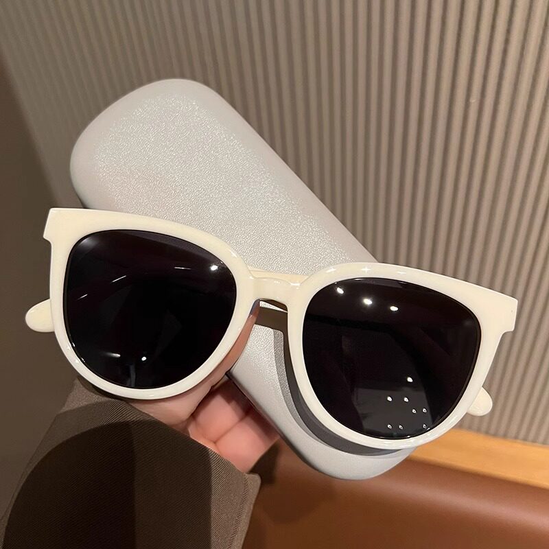 日本代购明星同款偏光墨镜茶色眼镜女韩版高级感潮防紫外线太阳镜