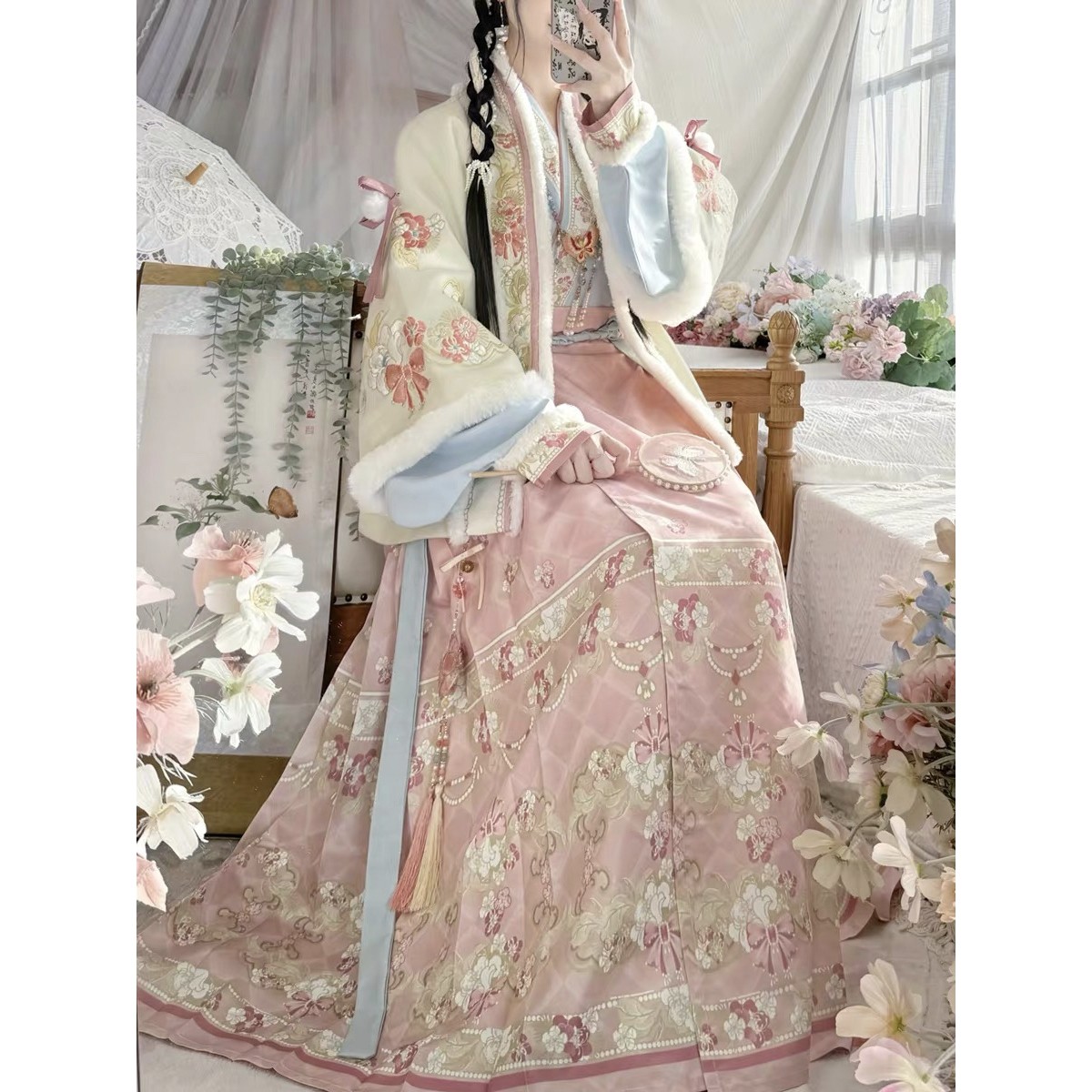 宋制汉服女桃夭交领披袄交领刺绣马面裙加绒加厚秋冬季日常款,女装/女士精品,汉服套装,淘宝优惠券,粉丝福利购,淘宝优惠卷