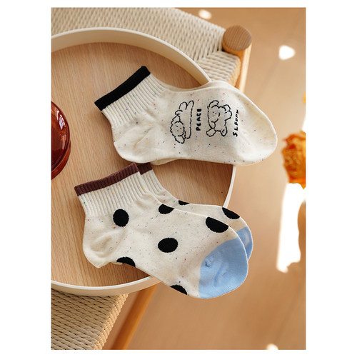 Himade圆点可爱小狗趣味短筒袜子