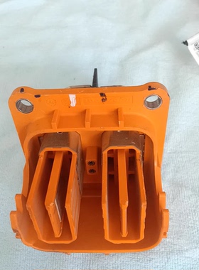 泰科TE新能源汽车连接器插座，橙色外壳，适用于高压电池包连接