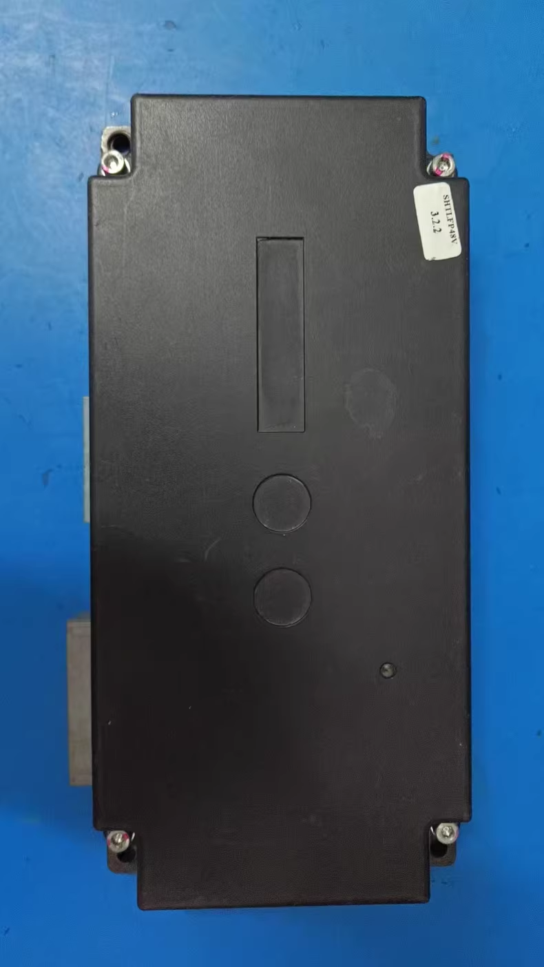 电池管理系统，型号SHTLFP48V，适合电动车。成色不错，拍图议价