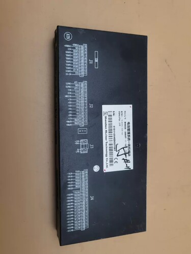 江铃E200 比克电池包 科列管理系统BMS。电池管理系统