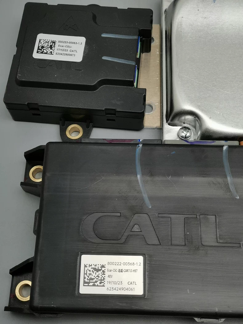 岚图混动 宁德时代电池管理系统BMS，采集板CSC，高压总成BDU