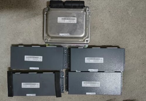 奇瑞小蚂蚁EQ1和EQ的bms电池管理系统 电脑板 采集板。万象 万向