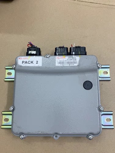 比亚迪 电池管理控制器2，KB-2152430L 新能源汽车拆车件。