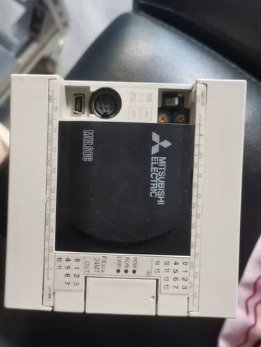 三菱PLC FX3GA-24MT-CM，实图拍摄，拆机件，功能正常，