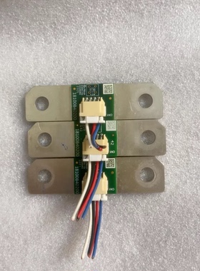 新能源汽车电流传感器，型号18100B40200，绿色PCB板，带金属散热