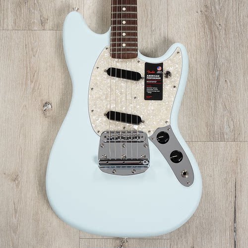 Fender芬达美产演奏者电吉他