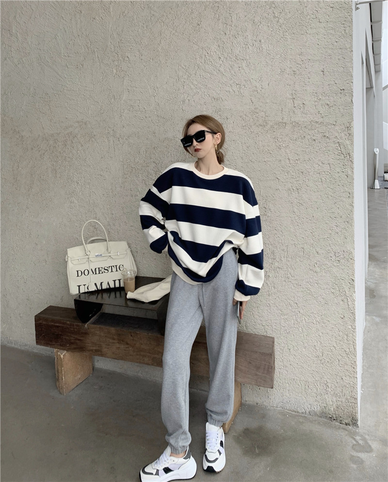 Korean loose striped Pullover Sweater + slim grey Leggings