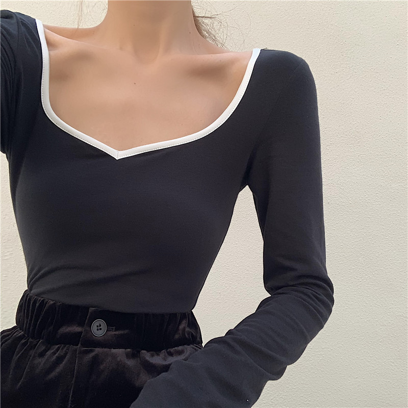 Real price big V-Neck long sleeve T-shirt + Black flared pants