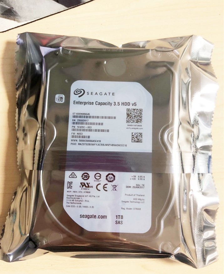 全新ST1000NM0045 企业级服务器硬盘1T SAS 3.5寸 12GB