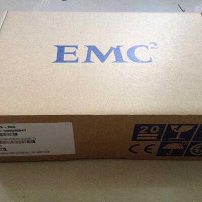 EMC Unity 3.84T SSD D3F-2SFXL2-3840 005052379 005052155 硬盘