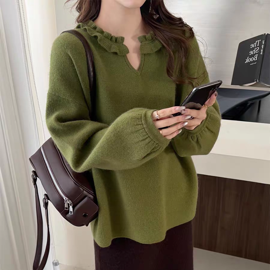 设计感慵懒风松弛感气质毛衣女2025年秋冬新款宽松木耳边针织上衣