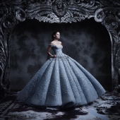 奢华梦幻宫廷款 女王婚纱 一字肩超大蓬蓬摆童话公主蓝色婚纱礼服