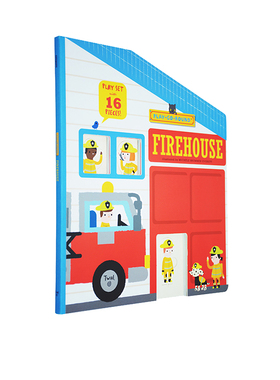 英文原版 Firehouse Play-Go-Round 大开本纸板书 小小消防队全彩场景造型互动玩具书 含16个纸偶 儿童认知识物 Twirl出品