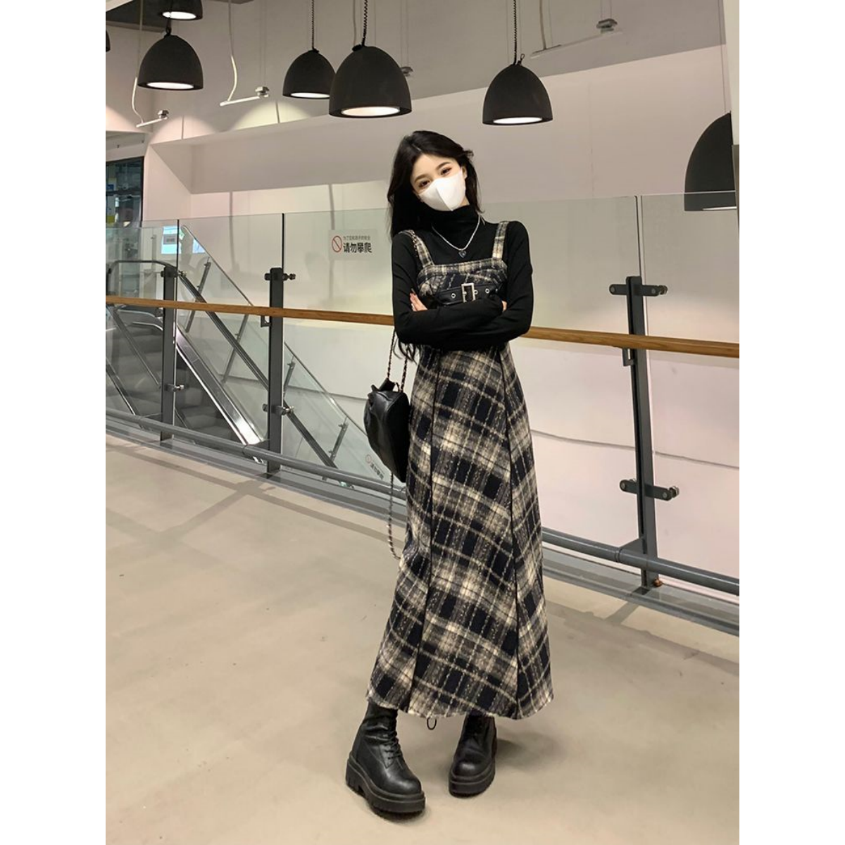 秋冬格子吊带裙高领上衣两件套女