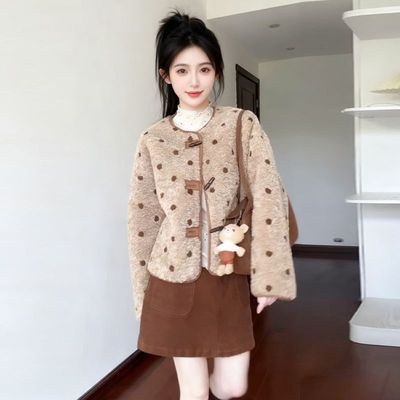 双面穿麂皮绒羊羔毛短款波点外套