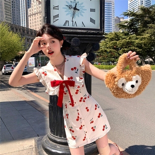 短裙子 酒渍樱桃韩系甜美少女连衣裙甜辣小个子高腰气质显瘦飞飞袖