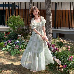 法式浪漫方领碎花连衣裙夏季仙女2025新款温柔气质超仙度假长裙子