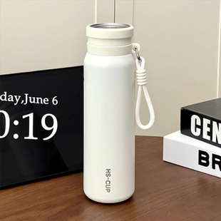 女生新款高颜值简约保冷保温水杯大容量杯子男生便携挂绳外出携带