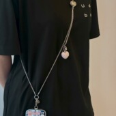 现货正品 百搭斜挂手机链条结实挂绳 CASETiFY金属爱心手机背带时尚