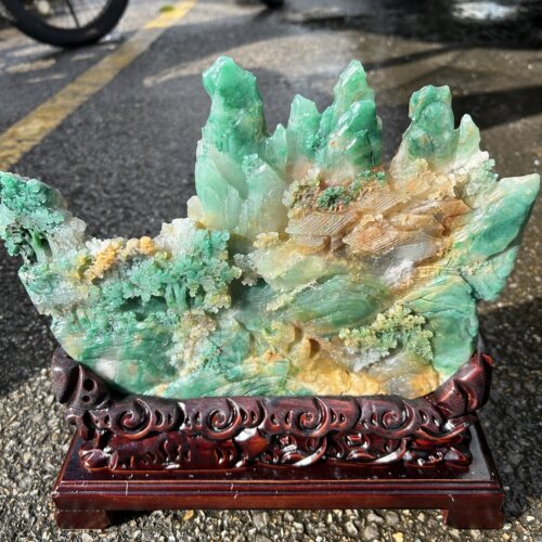 云南非洲翠黄龙玉精品鸡油黄水料精雕山水收藏案头摆件物美价廉