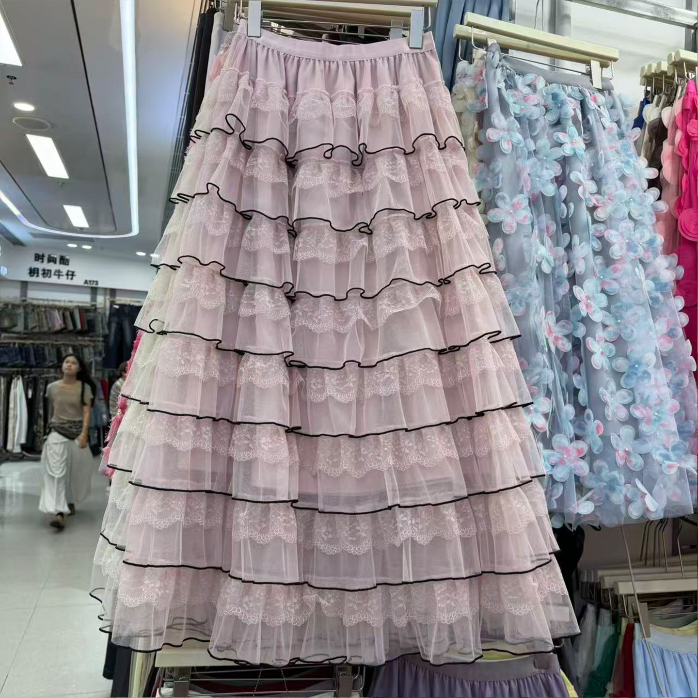 温柔风少女网纱蛋糕长裙荷叶边仙