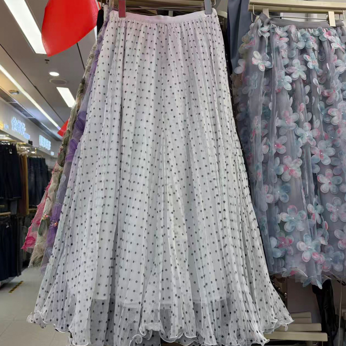 复古波点A字半身裙女甜美高腰显