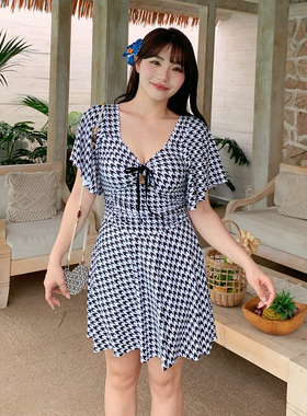 大码泳衣女千鸟格胖mm遮肉连体裙式长款泡温泉显瘦海边度假200斤