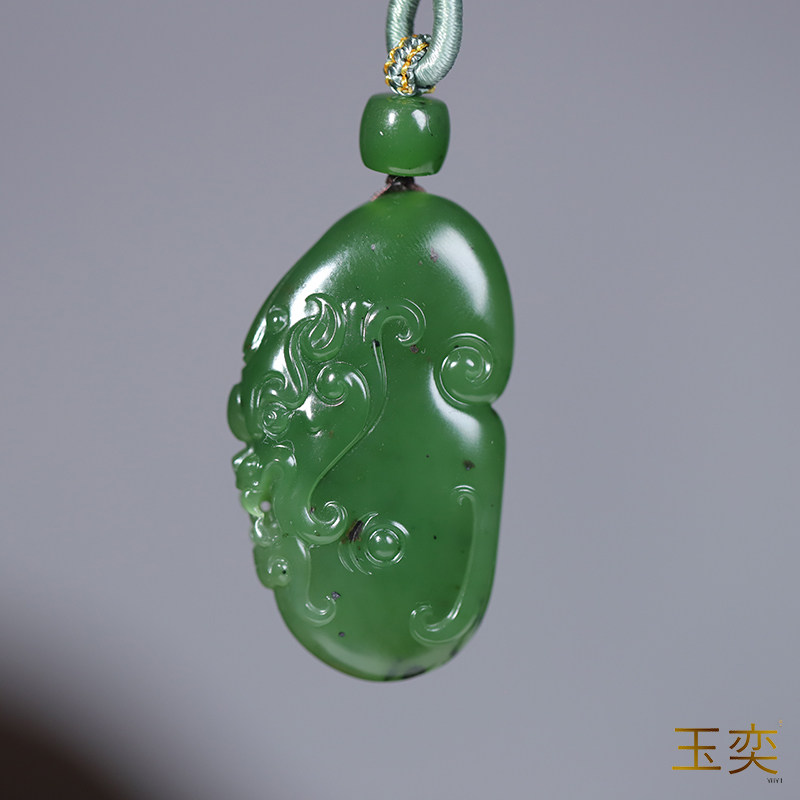 玉奕新疆和田玉籽料21.8克碧玉守护瑞兽兽面玉牌挂件貔貅玉吊坠