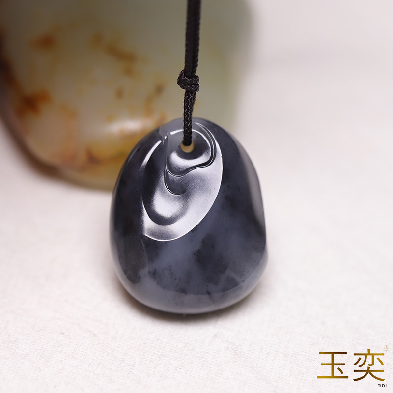 玉奕新疆和田玉籽料16.8克青花墨玉仿古随型玉牌挂件玉吊坠意境