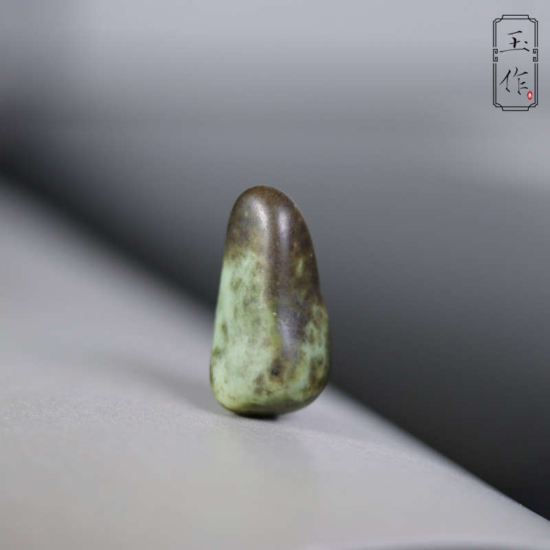 玉作新疆和田玉籽料沙枣青原石