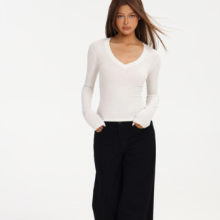 百搭V领长袖 1ess 设计感修身 mode白色t恤女秋冬季 辣妹上衣