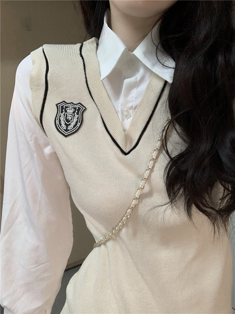 学院风假两件Polo领衬衫拼接连衣裙秋冬2024新款辣妹减龄包臀短裙