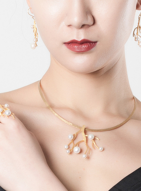 树枝造型淡水珍珠项圈