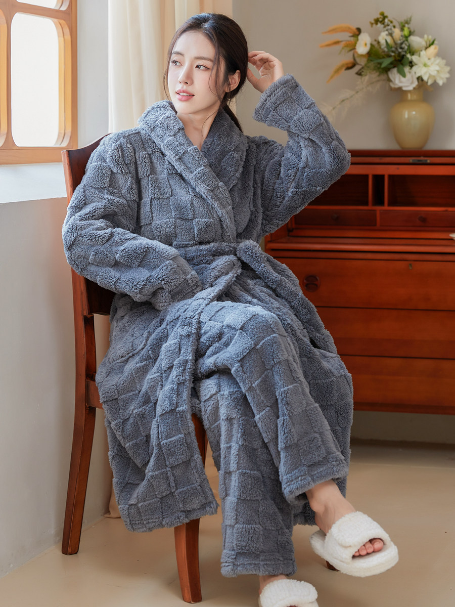 NIGHTGOWN WOMENS AUTUMN AND WINTER LENGTHENED SHU COTTON VELVET RED THICKENED TWO-PIECE PAJAMAS MENS CORAL VELVET BATHROBE AND PANTS
