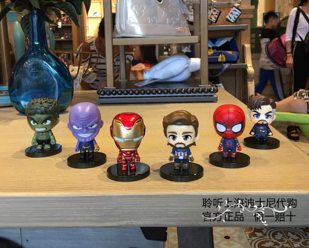 上海迪士尼漫威美国队长蜘蛛侠钢铁侠灭霸绿巨人汽车摆件公仔饰品