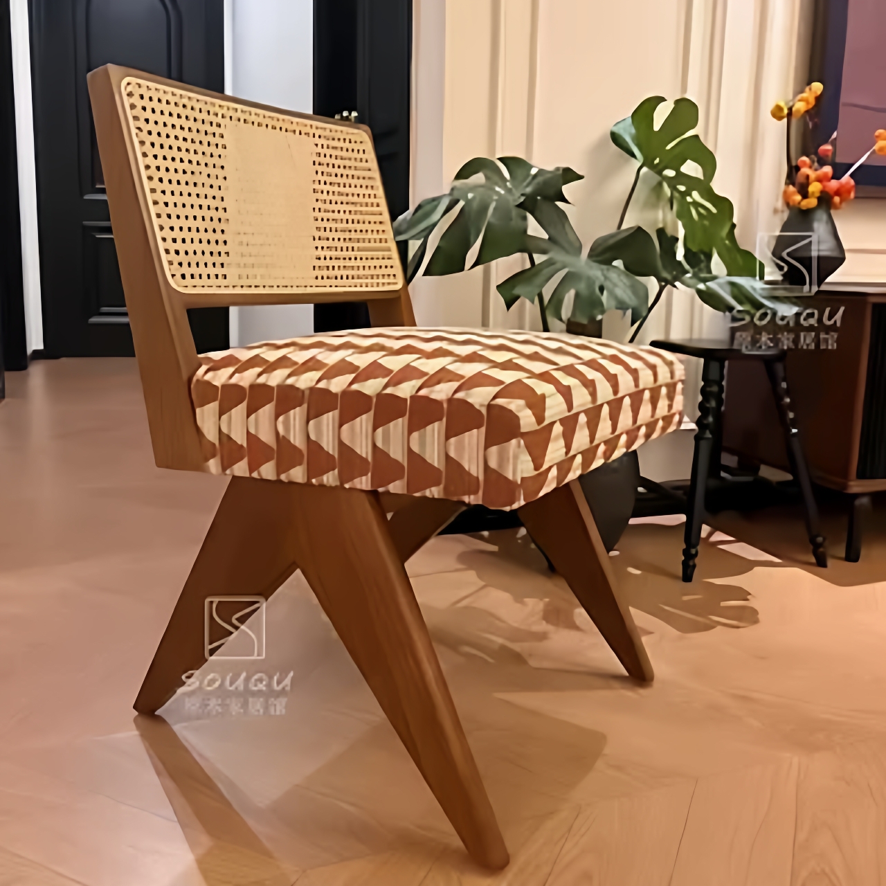 中古风实木藤编家用软包餐椅民宿法式餐厅精灵椅设计师高级感轻奢