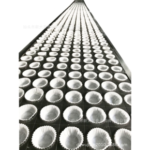 自动放蛋糕纸杯机，纸杯自动排放机，自动放纸杯机，自动放纸托机