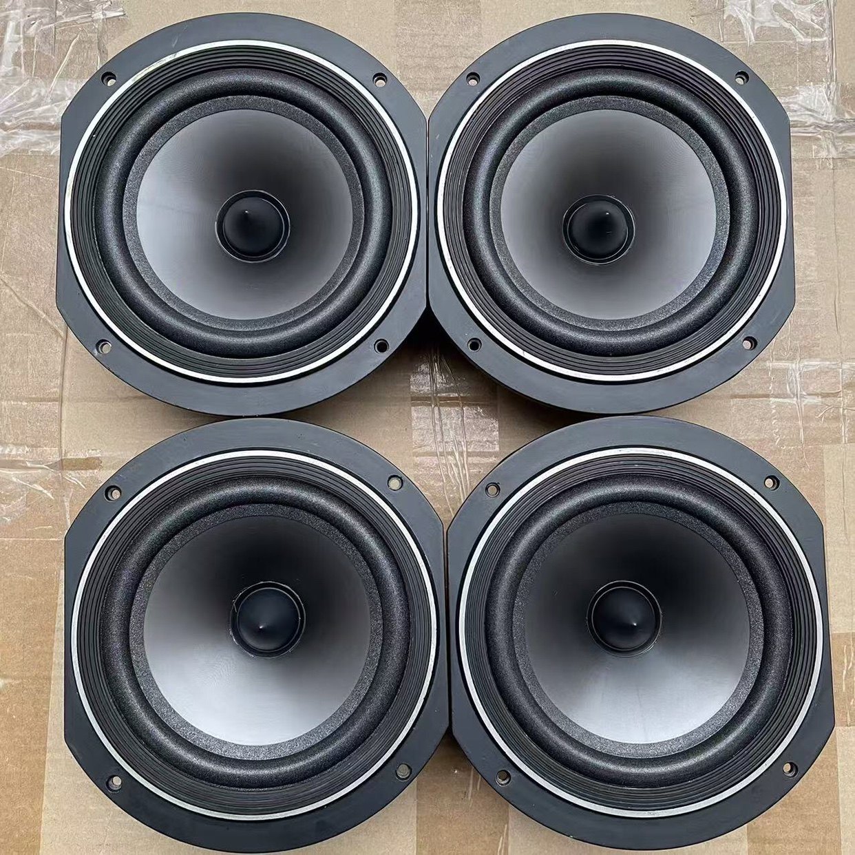 拆箱美国进口A.W.L.6.5寸铝架发烧中低音喇叭二对，标价248一对