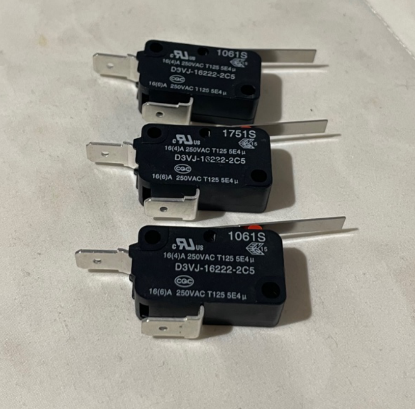 原装正品 OMRON 欧姆龙 长柄摆杆微动开关D3VJ-16222-2C5