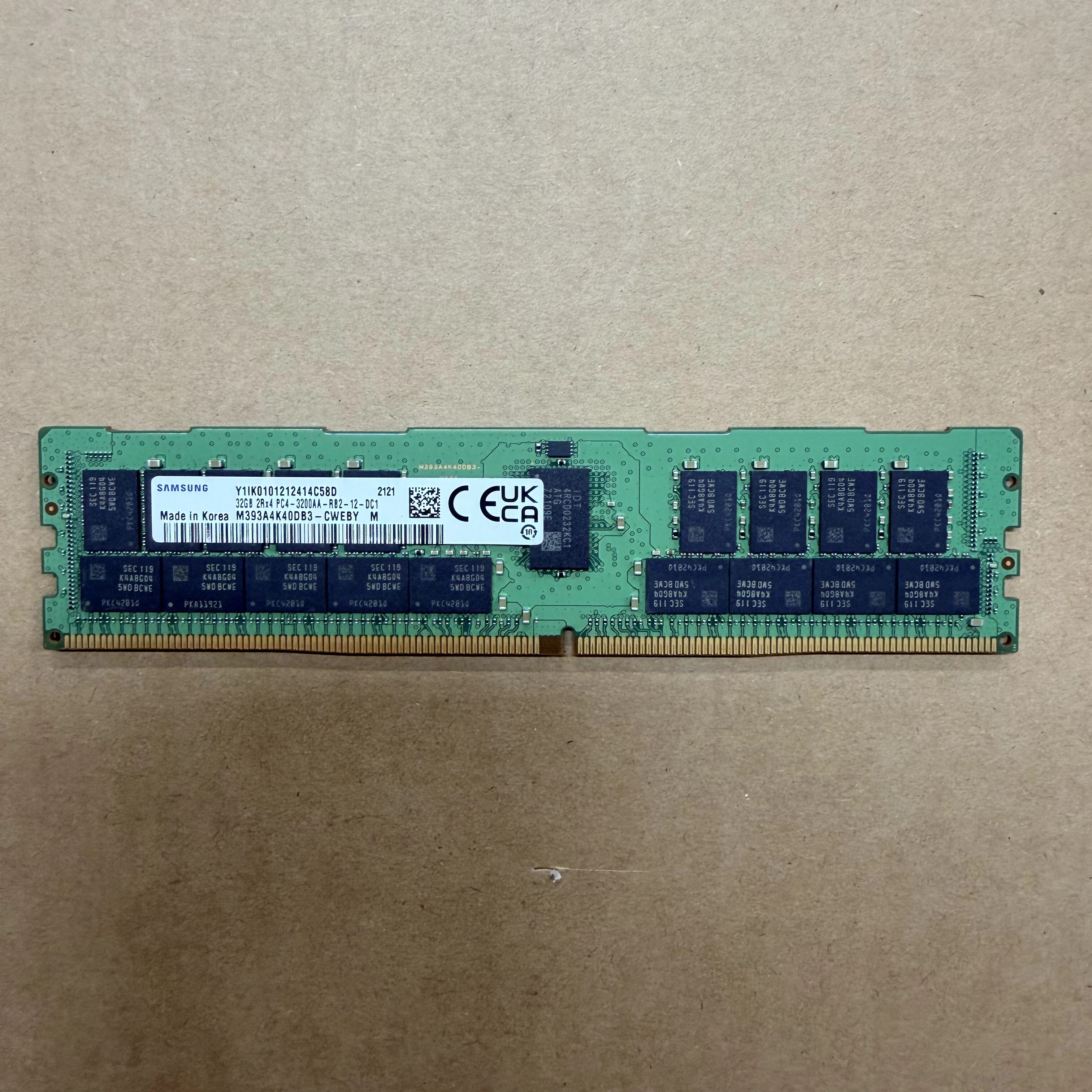 三星 32G 2RX4 DDR4 3200AA 32GB M393A4K40DB3-CWE 服务器内存条图片
