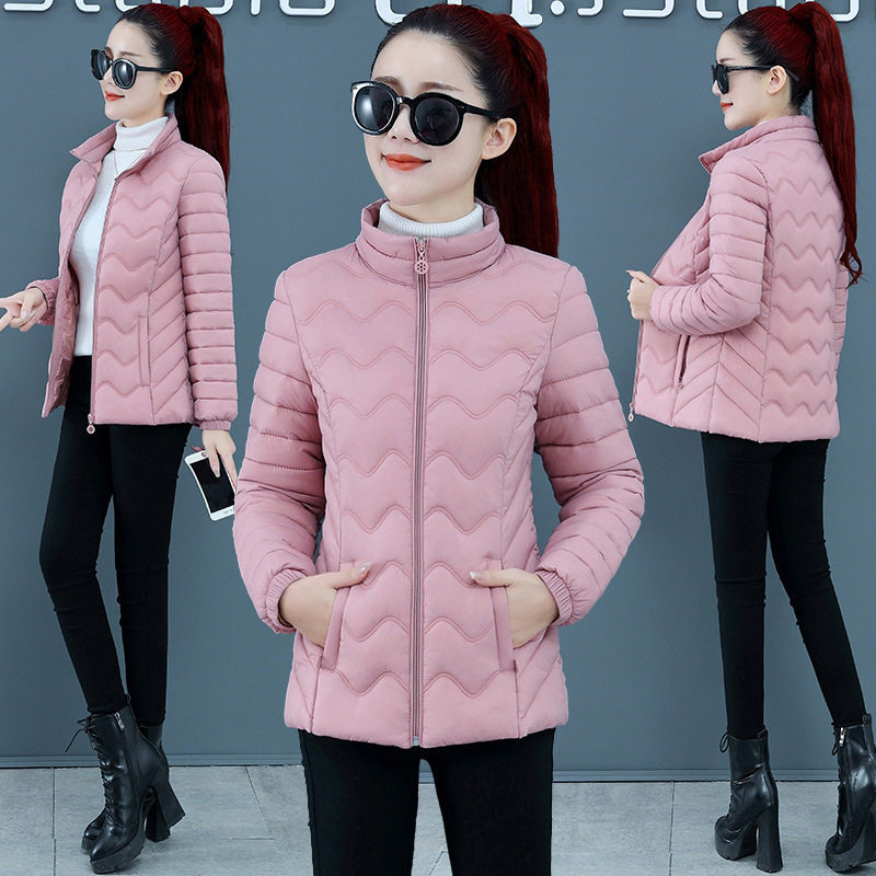 轻薄款棉衣女短款妈妈羽绒棉服外套新款冬季时尚百搭韩版修身棉袄