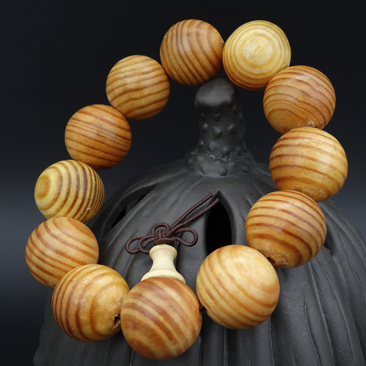 沉香帝王血龙木全透光佛珠手链