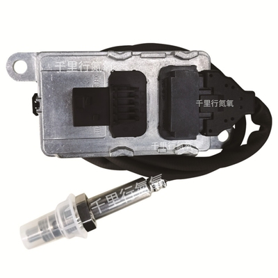 适用于解放J6P/J6L氮氧传感器5WK97126 5WK9 7126扁五插原厂