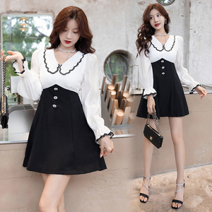 RM21289#女蕾丝边娃娃领黑白配绝美气质高级感连衣裙