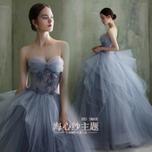 轻婚纱2022新款 复古写真高级感蓝色 影楼拍照摄影主题森系彩纱法式