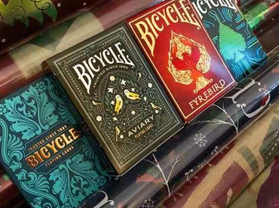 bicycle火鸟暗黑模式海王纸牌图片