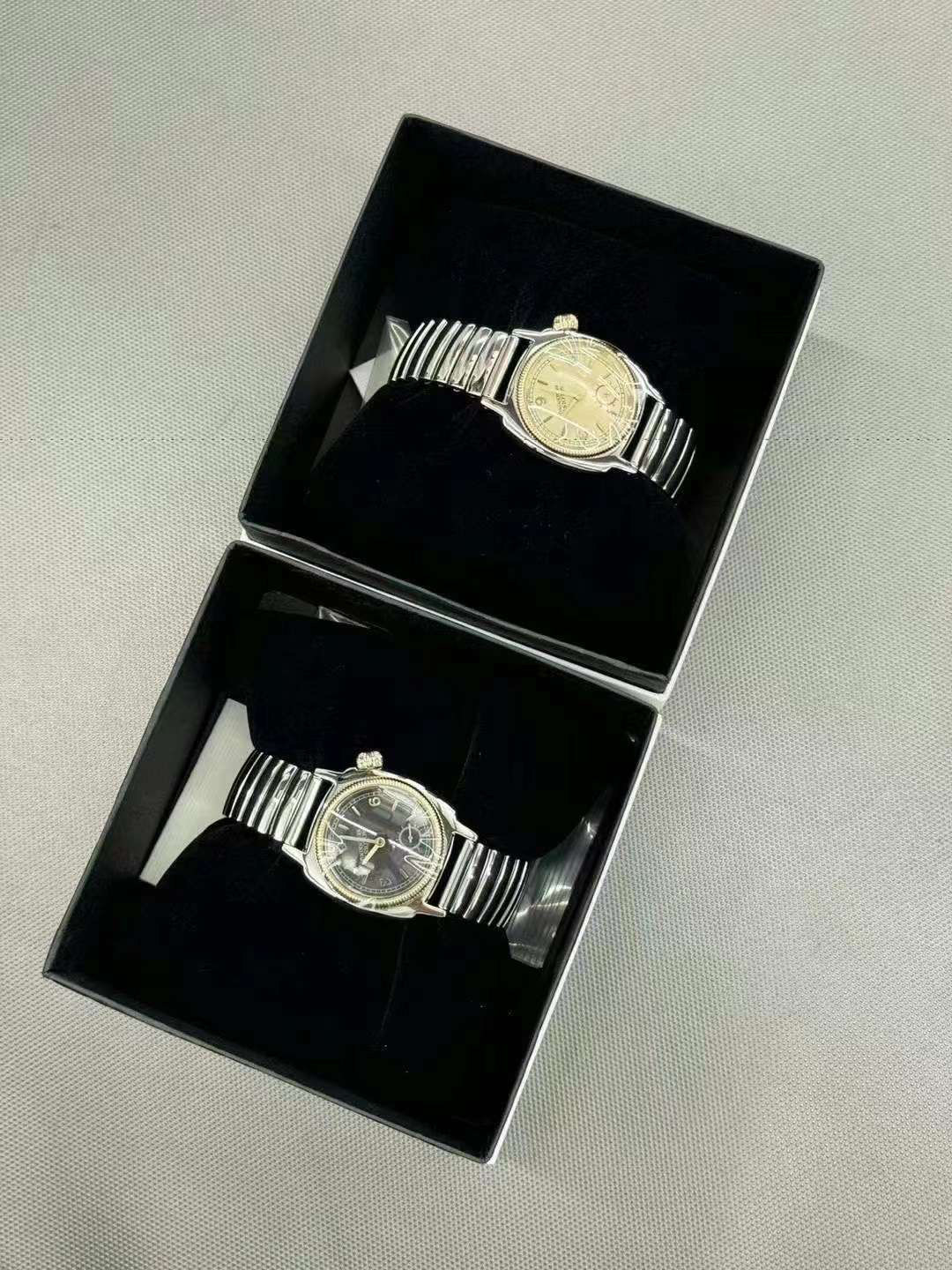 日代 the soloist x vague watch co.联名 单双链 复古石英手表